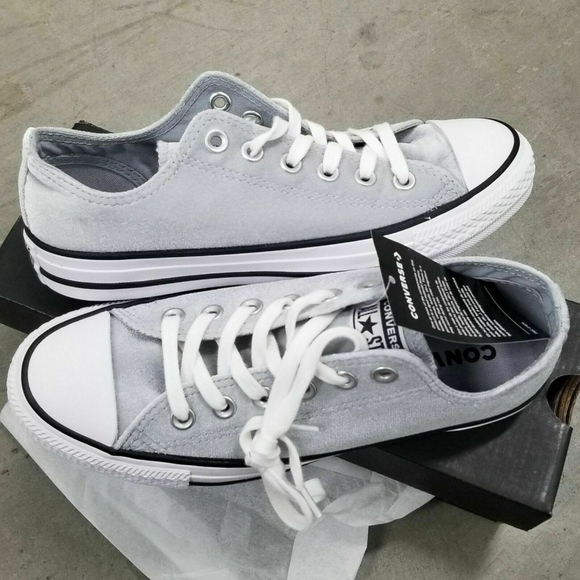 grey velvet converse